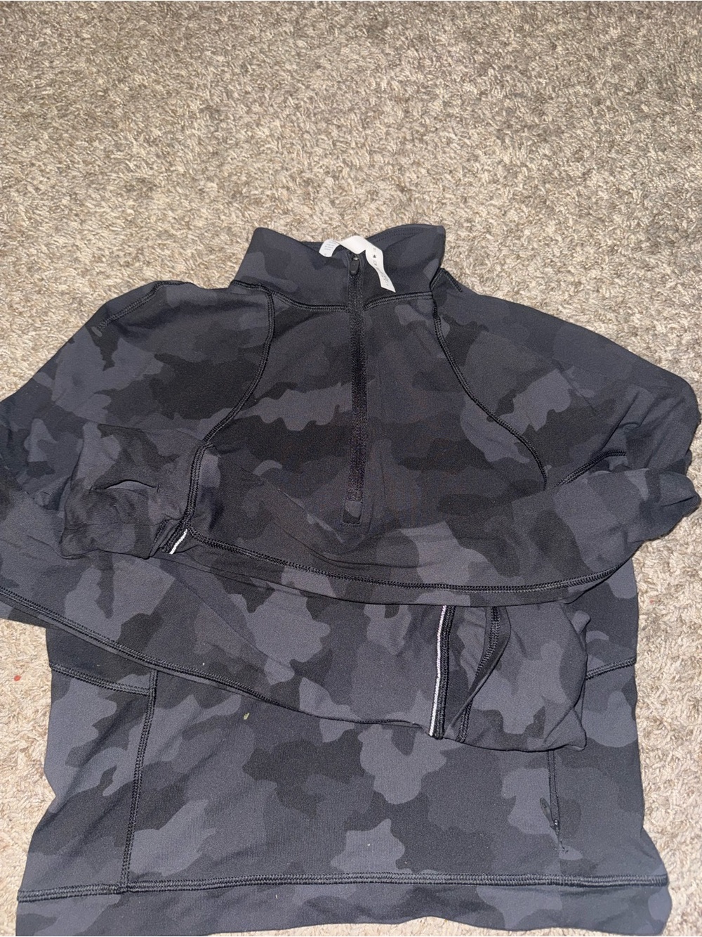 Lululemon quarter zip